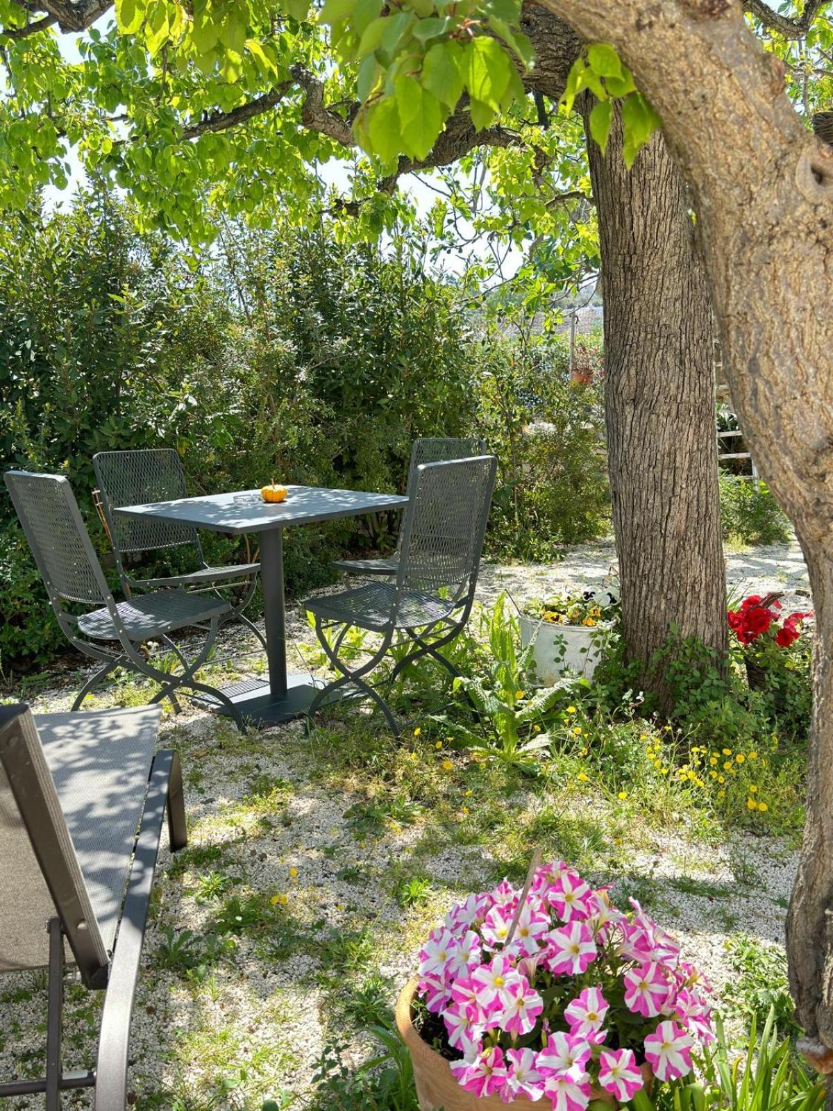Trulli Resort Aia Piccola Алберобело Екстериор снимка