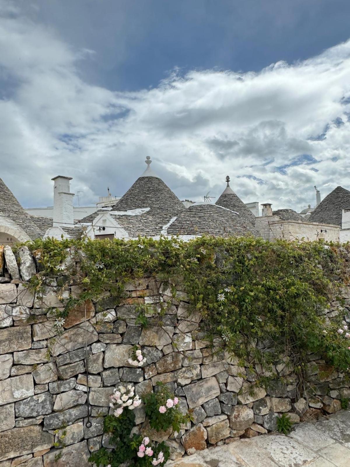 Trulli Resort Aia Piccola Алберобело Екстериор снимка